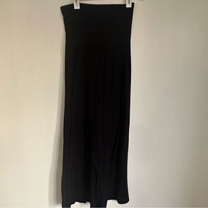 Splendid flowy summer black maxi skirt